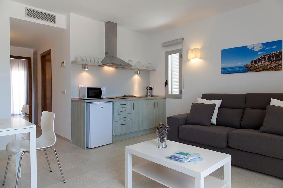 אס פוחולס Apartamentos Proa - Emar Hotels Only Adults מראה חיצוני תמונה