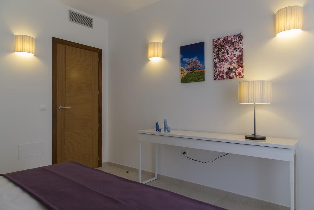 אס פוחולס Apartamentos Proa - Emar Hotels Only Adults מראה חיצוני תמונה